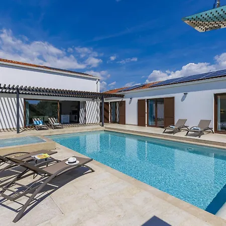 Luna Bianca By Interhome Vila *
