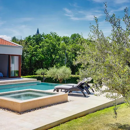Villa Luna Bianca By Interhome *